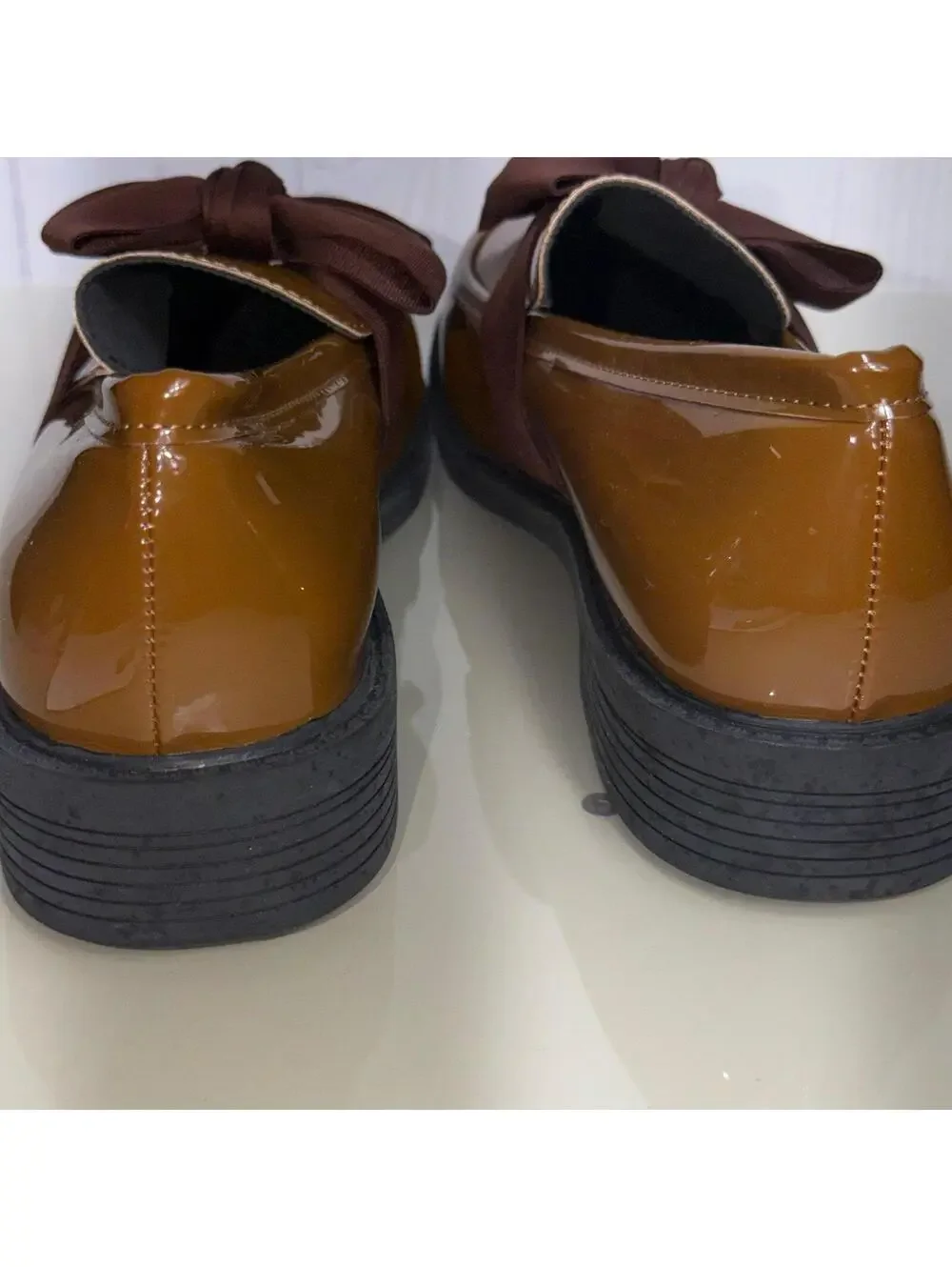 Altaolain Brown Patent Bow Loafers Women’s Size 42 NWOT